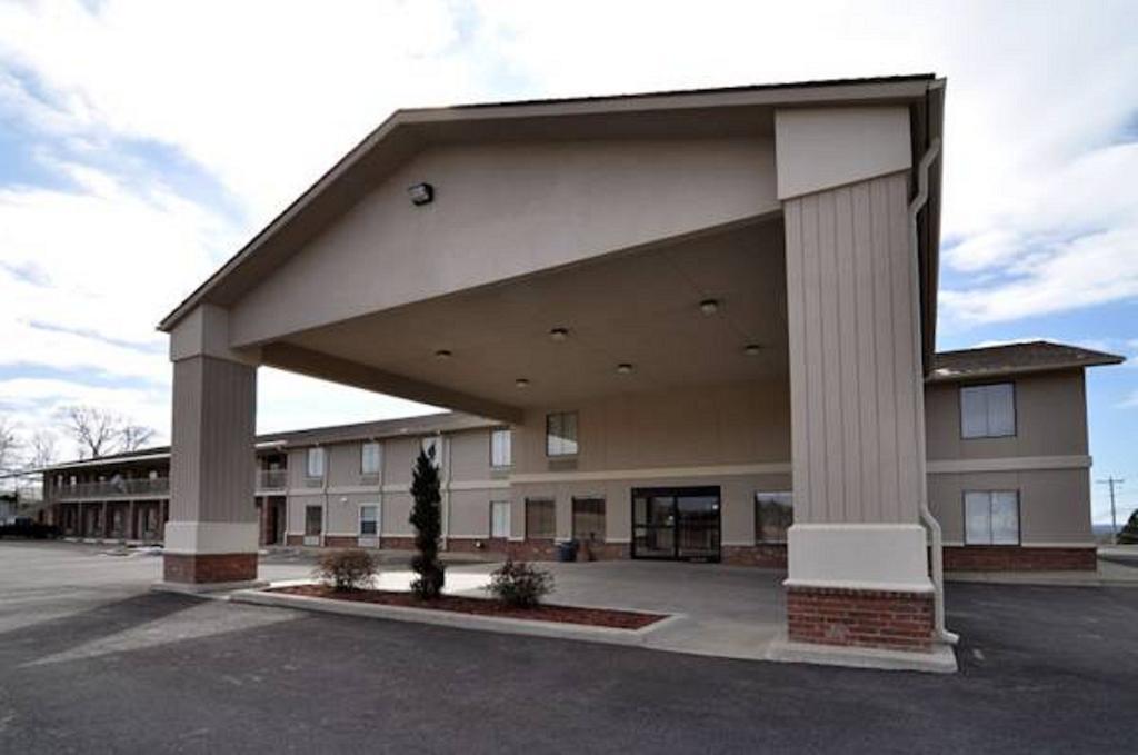Hilltop Inn&Suites Greenbrier Exterior foto