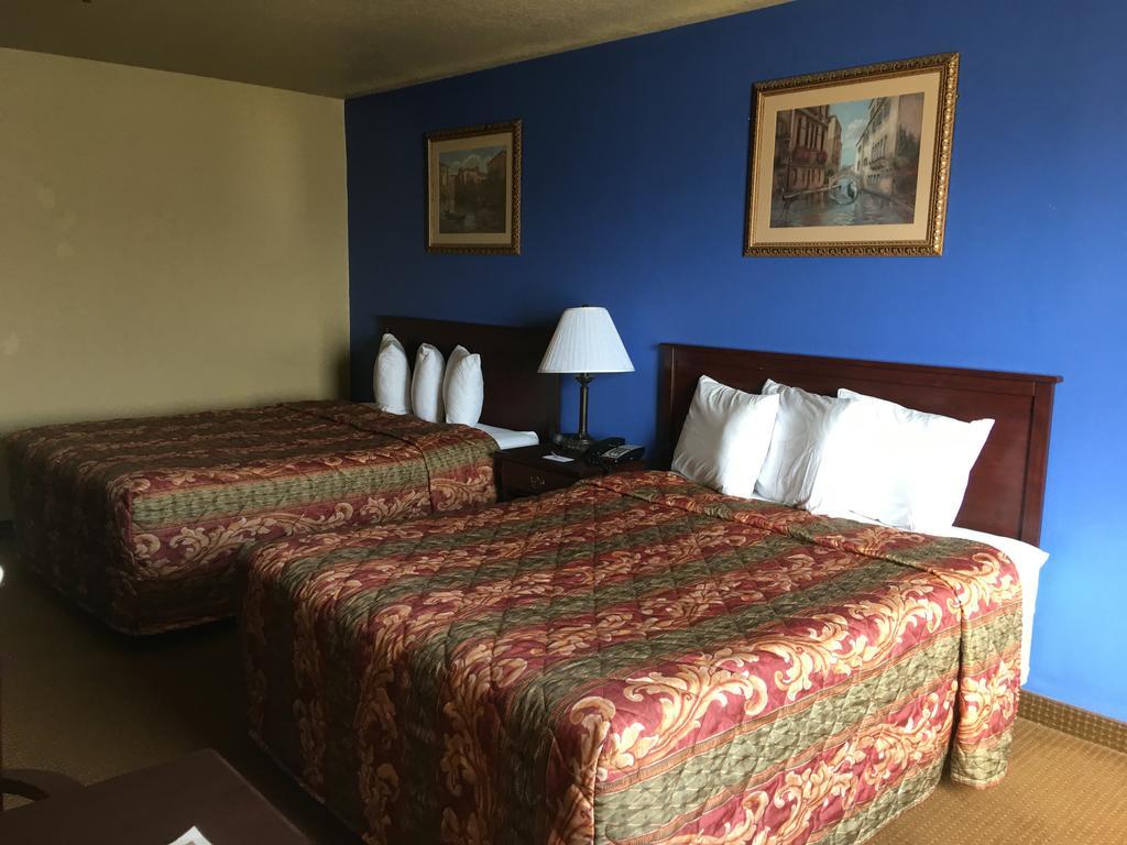 Hilltop Inn&Suites Greenbrier Exterior foto