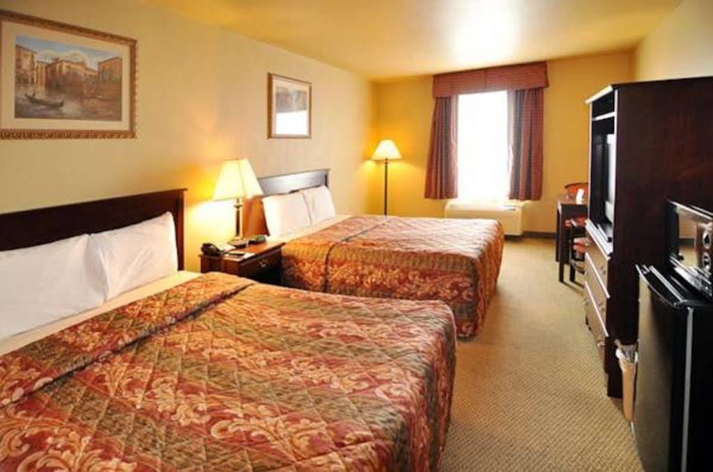 Hilltop Inn&Suites Greenbrier Exterior foto